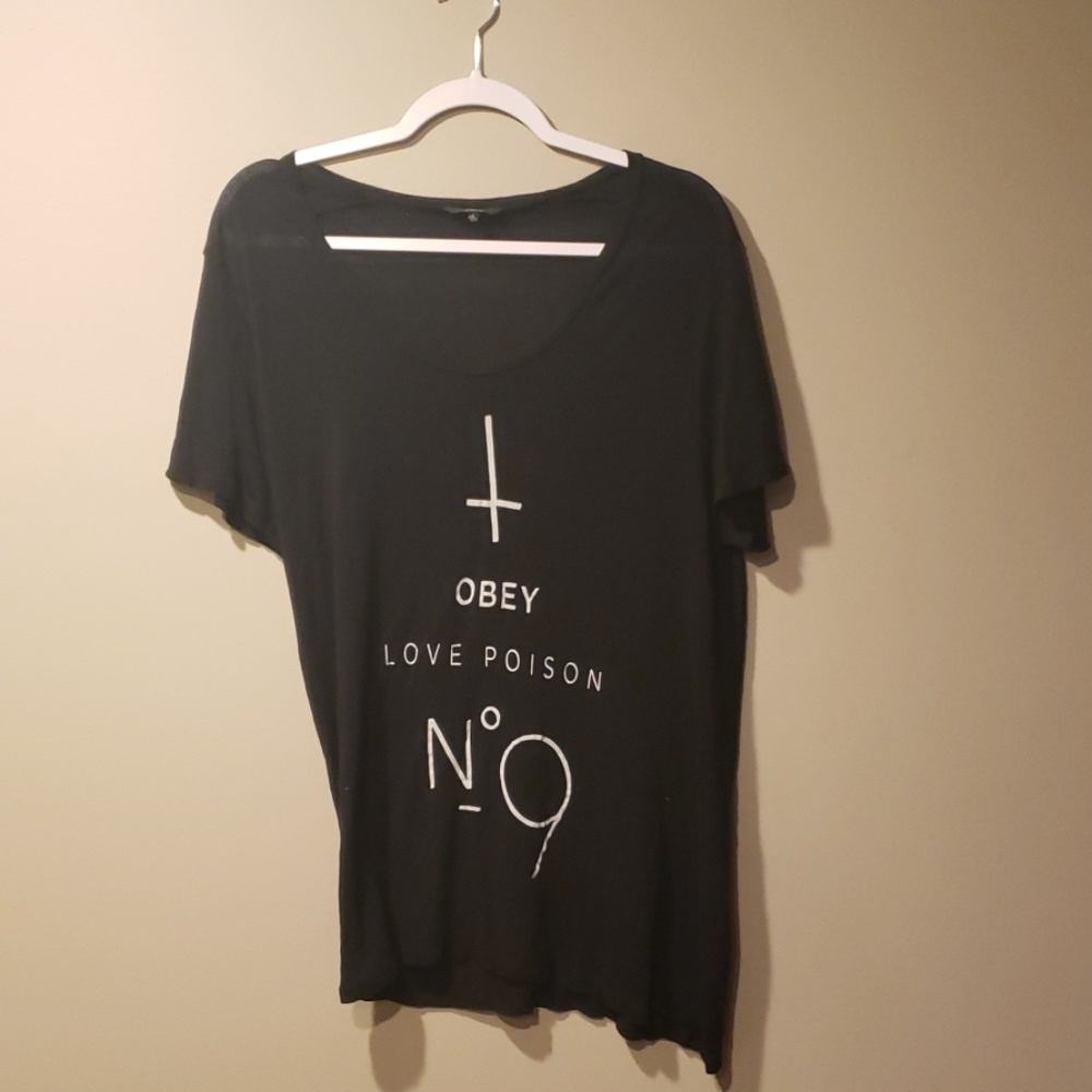 Obey Love Poison tshirt
